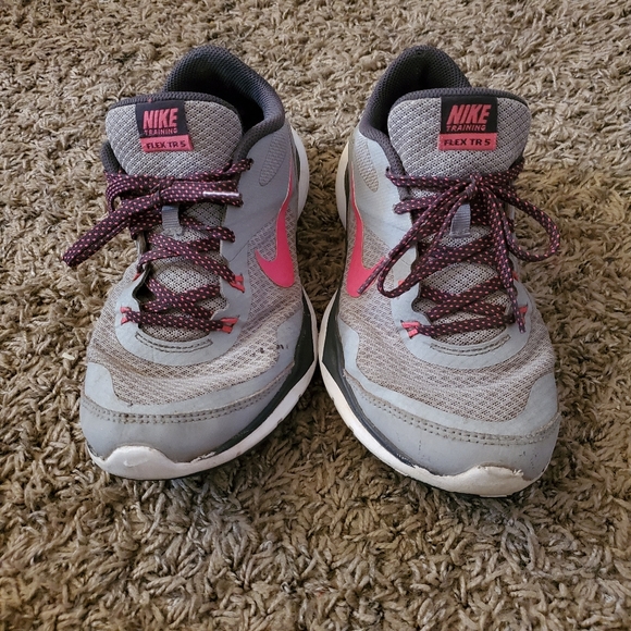 Nike Athletic Running Shoes Size 6 - Picture 2 of 5